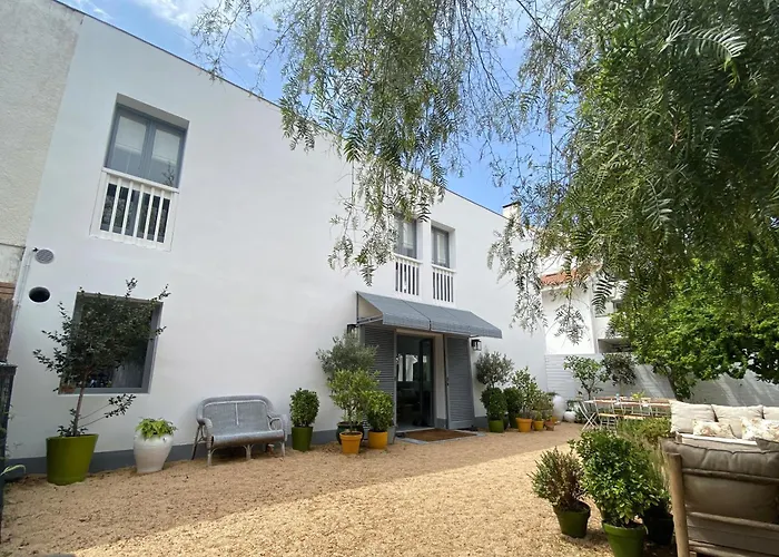 La Colonial - 5 Minutes Walk From And 10 Minutes From Center Design ヴィラ シッチェス