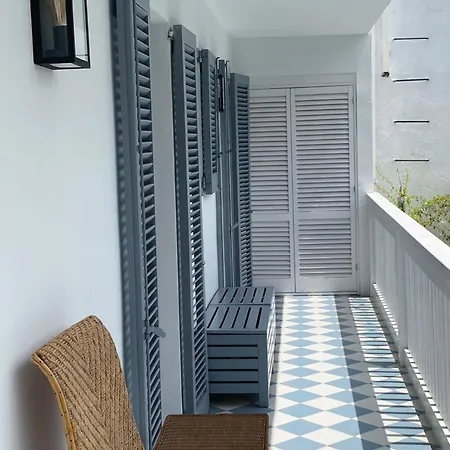 Lacolonial 5 Minutes Walk From And 10 Minutes From Center Design Вилла